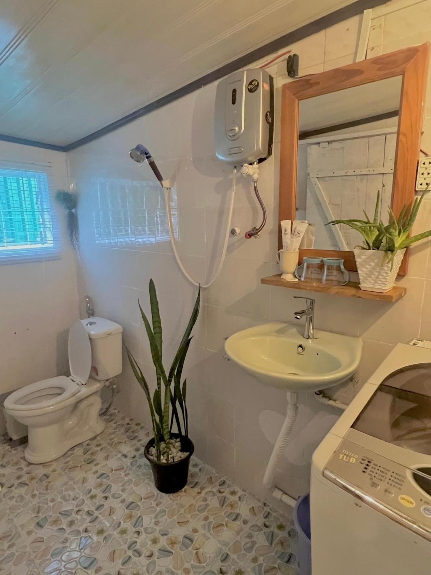 Hung Apartment Dalat エクステリア 写真